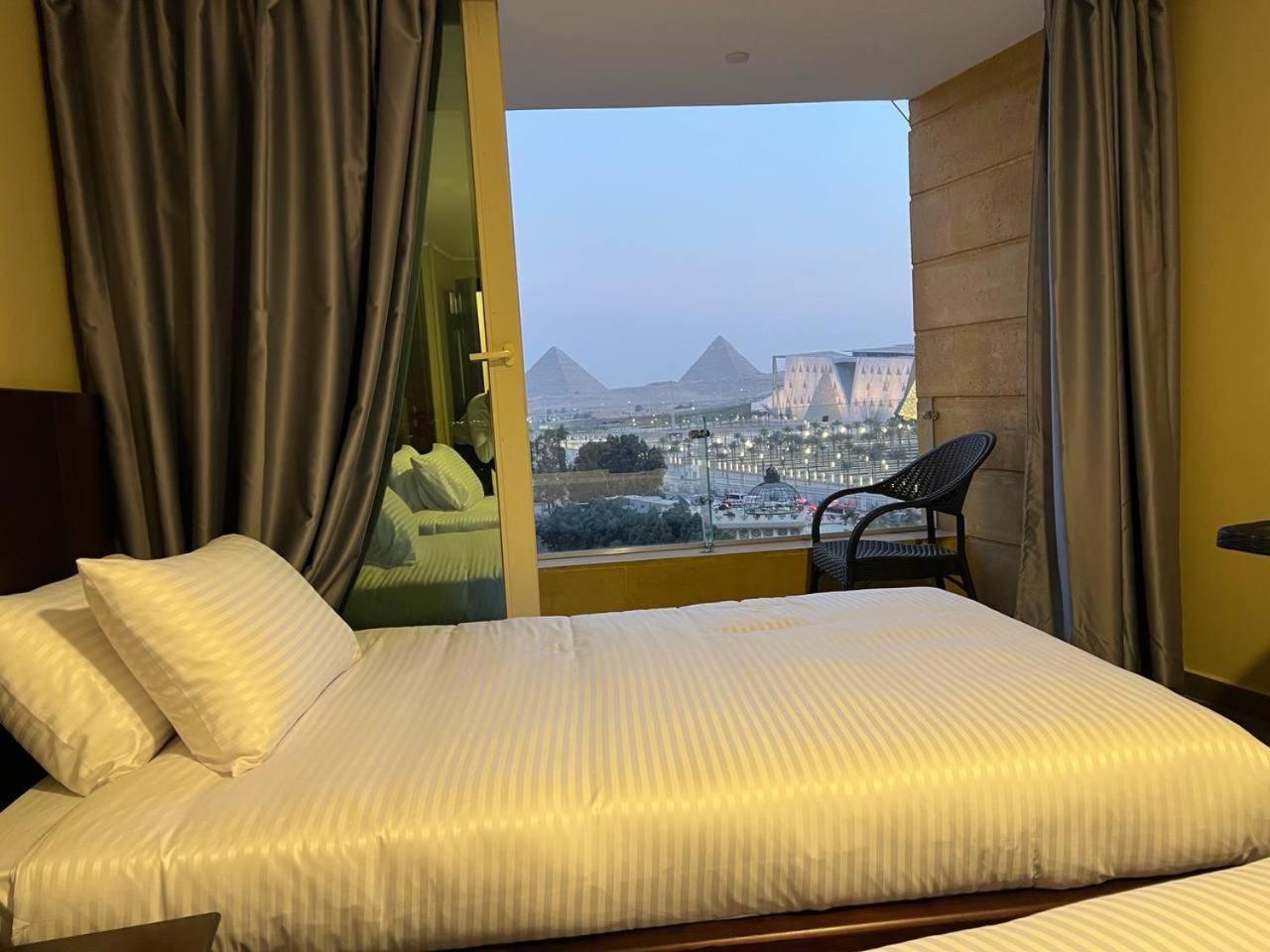 Pyramids View 3* Cairo
